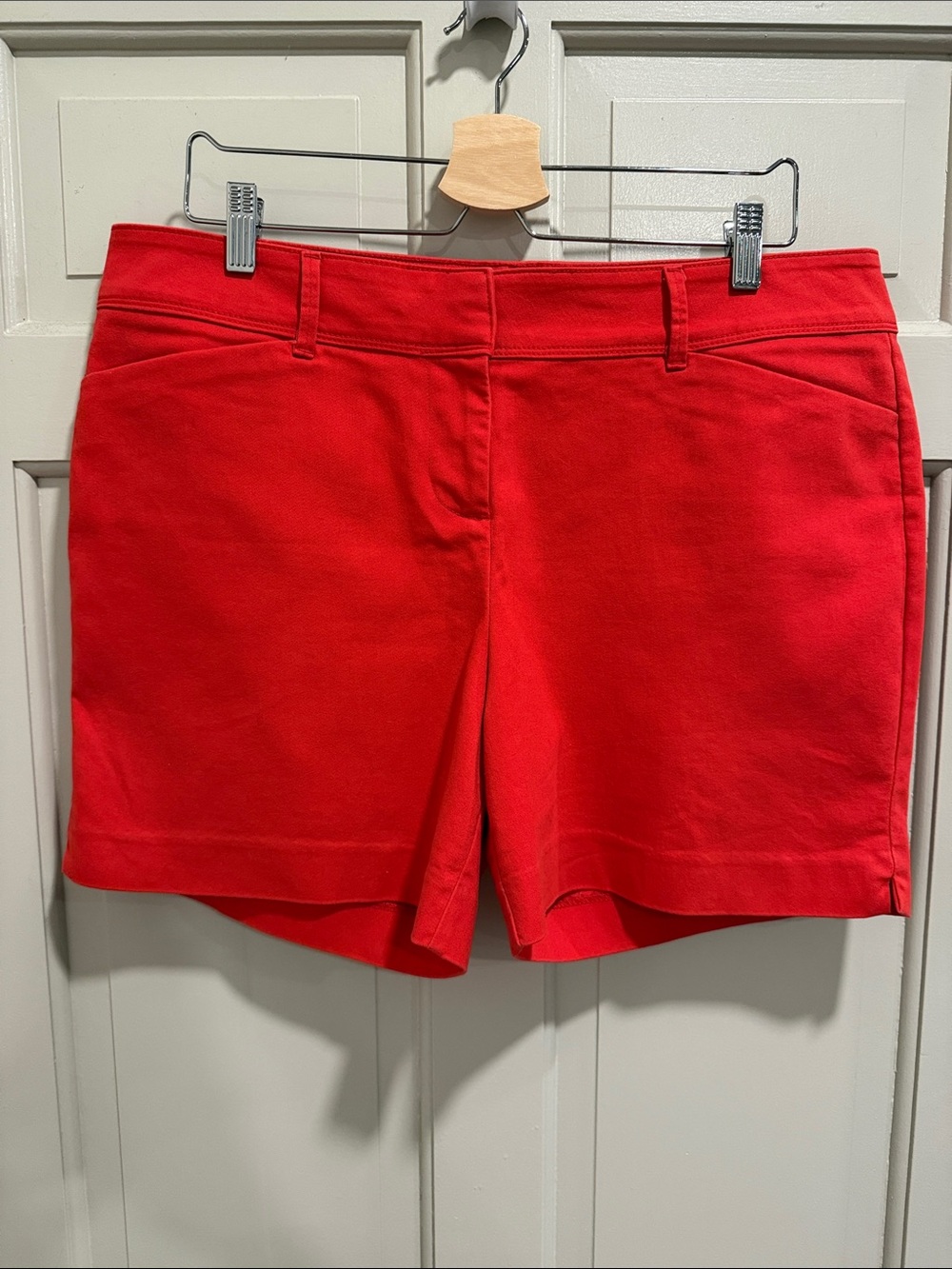 The Limited Bright Coral Chino Stretch Shorts Size 14